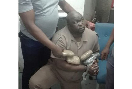 Prison dealers: Comfort Khoza in hot water for bringing dagga in
