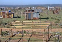 Land occupiers give Mpumalanga Govt tough time Land occupiers give Mpumalanga Govt tough time