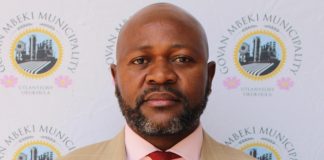 “They say I’m Ngci,” says Felani Mndebele as municipality sacks him Mndebele vows to fight until the bitter end