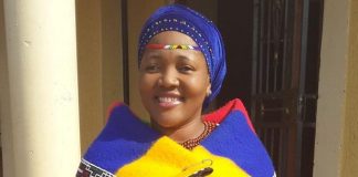 Dipuo Mahlangu in hot water over refusal to answer Busisiwe Mkhwebane Dipuo Mahlangu in hot water over refusal to answer Busisiwe Mkhwebane