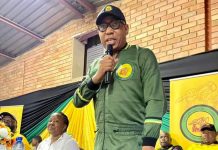 Mduduzi Manana believes ‘completely new people’ should lead NEC Mduduzi Manana believes 'completely new people' should lead NEC